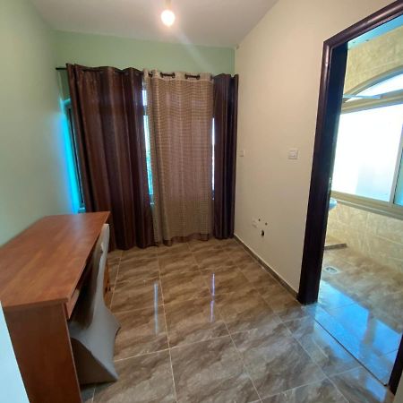 Jericho Waleed'S Hostel Экстерьер фото