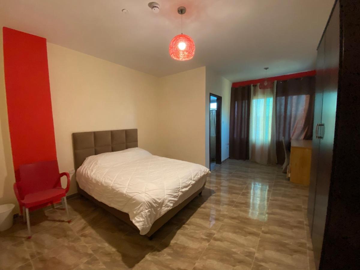 Jericho Waleed'S Hostel Экстерьер фото